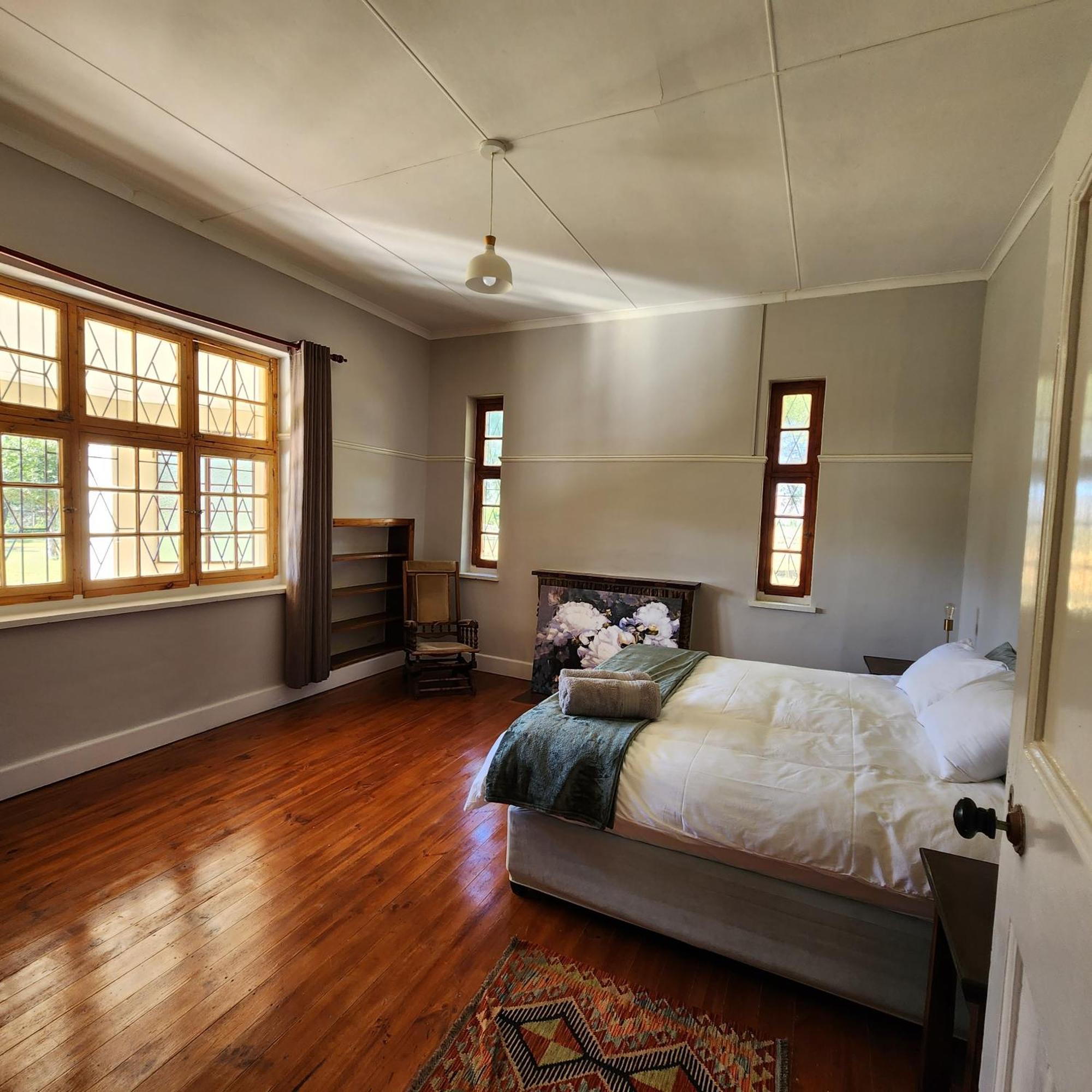 Вилла Karoo Leeu Self Catering Оудсхорн Экстерьер фото