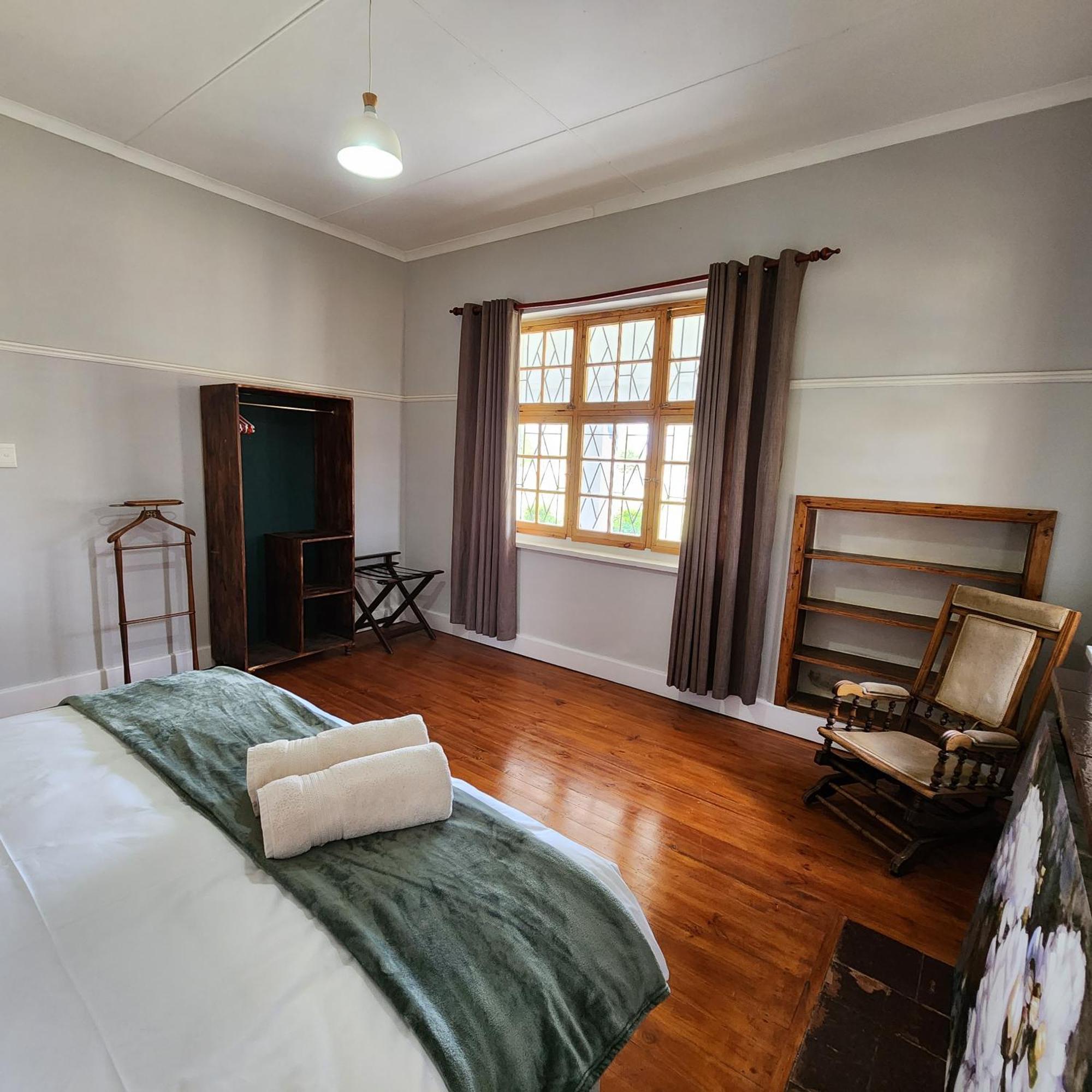 Вилла Karoo Leeu Self Catering Оудсхорн Экстерьер фото