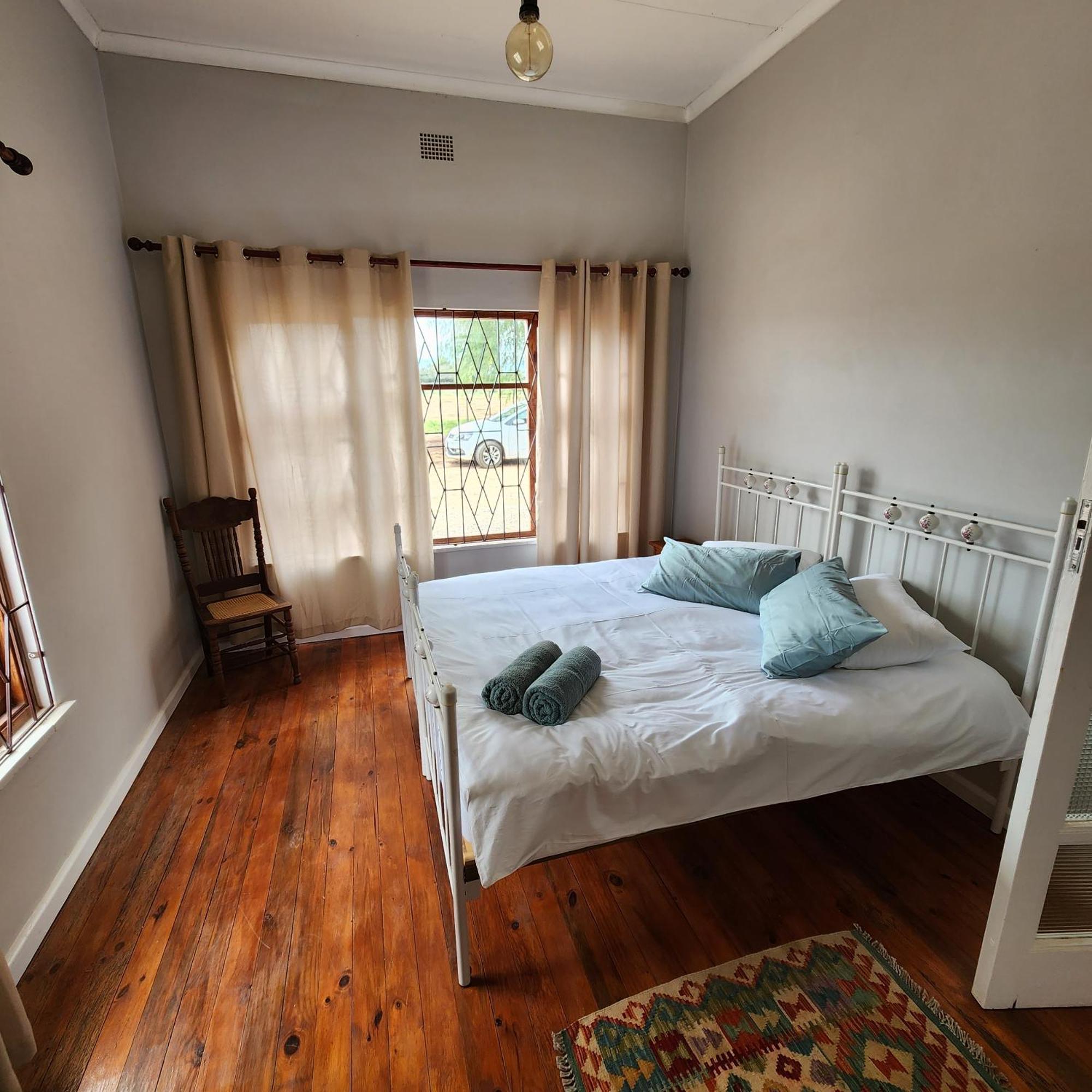 Вилла Karoo Leeu Self Catering Оудсхорн Экстерьер фото