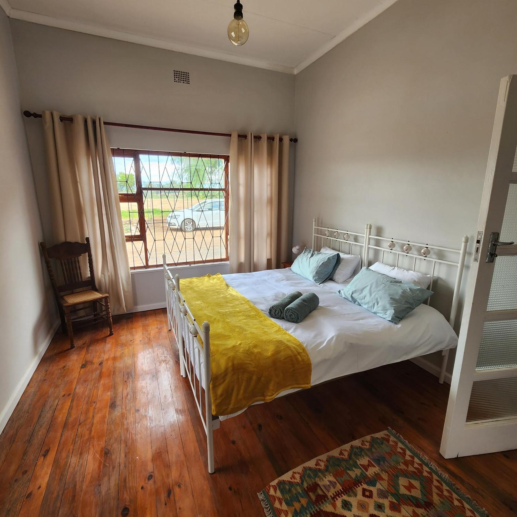Вилла Karoo Leeu Self Catering Оудсхорн Экстерьер фото